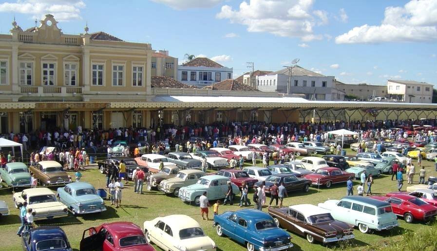 Encontro de carros antigos da Estação Saudade - 2005