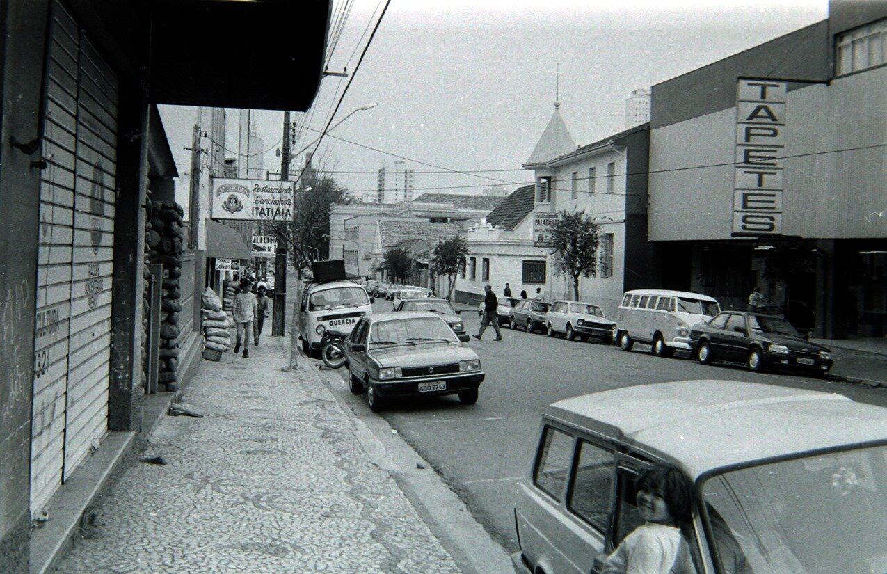 Avenida Bonifácio Vilela - Anos 1980/1990