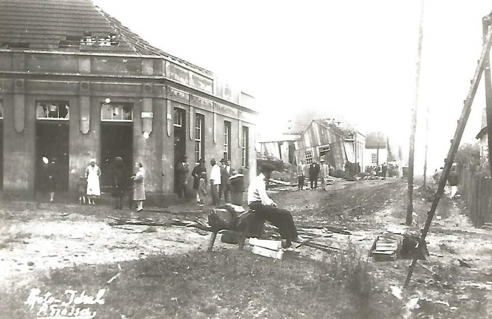 Os estragos do ciclone - Novembro de 1927