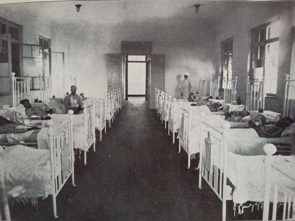 Interior do Hospital 26 de Outubro - Ano desconhecido